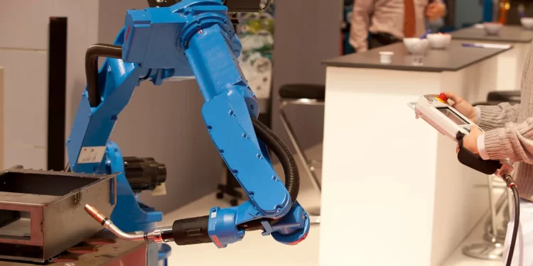 Células Robotizadas: O Que São e Como Aplicá-las na Indústria